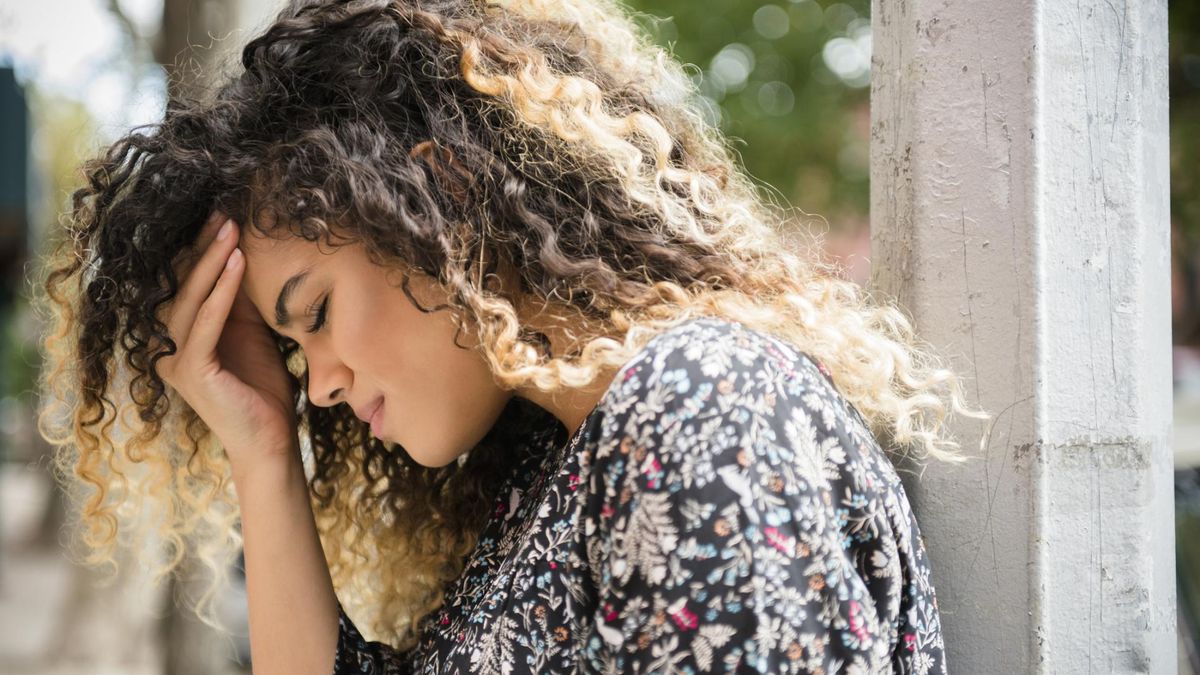 Atak migreny tzw. aura. Latem zagrożenie znacznie wzrasta