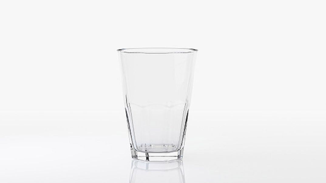 Szklanki z dużej sieciówki wycofane z obrotu. GIS ostrzega: Jeśli masz je w domu, koniecznie wyrzuć