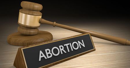 Aborcja eugeniczna - kiedy można ją przeprowadzić? Eugenika a orzeczenie TK