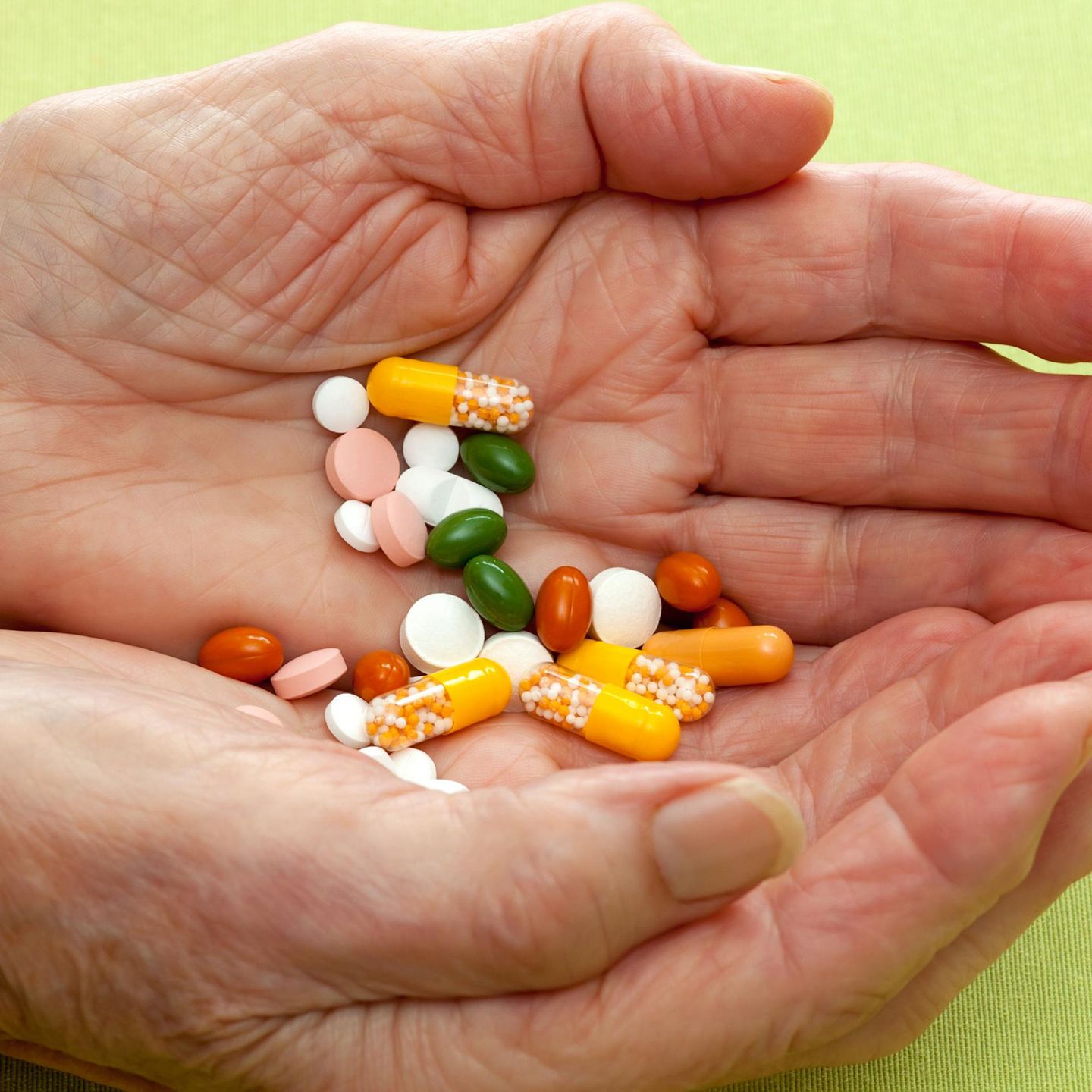 Antybiotyki pomagają w leczeniu zakażeń