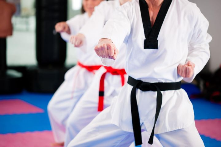 Taekwondo to sztuka walki, która umożliwia samoobronę