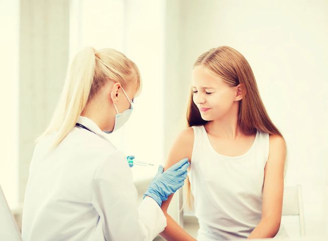 Szczepenia przeciw HPV są obecnie zalecane.