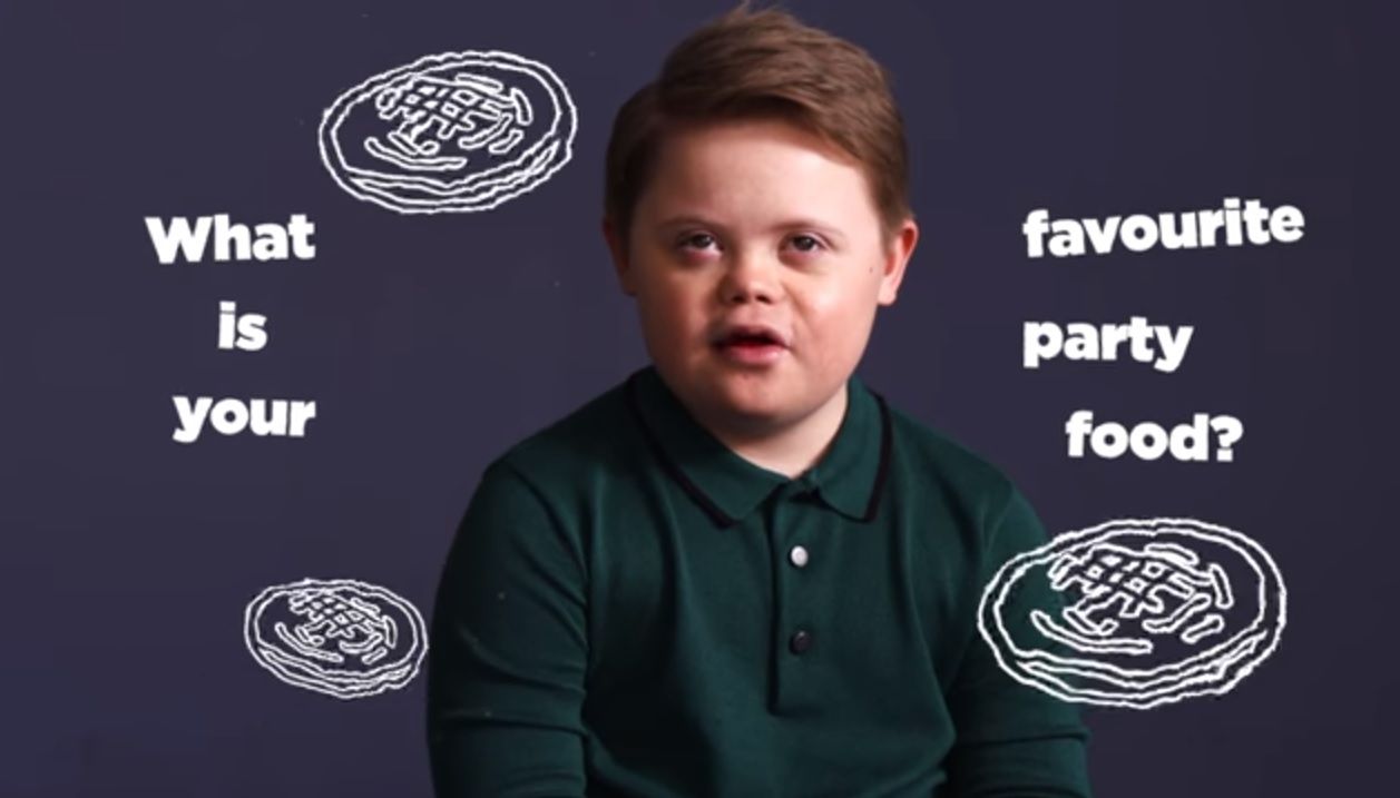 Joseph opowiada o sobie w promocyjnym materiale wideo 