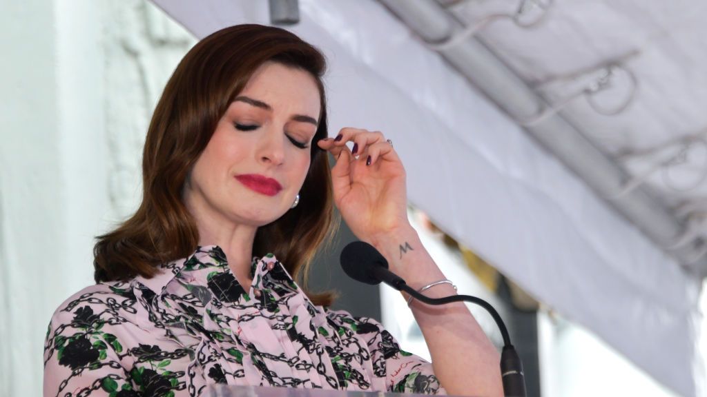 Anne Hathaway