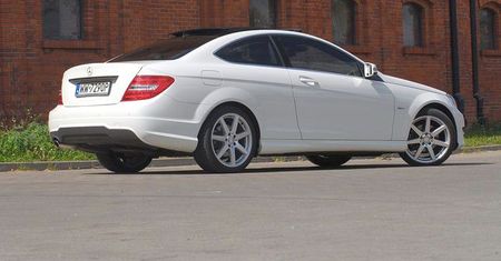 TEST: C 250 CDI Coupe - wysoki rachunek