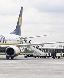 Za trzy lata lotnisko zacznie na siebie zarabiać