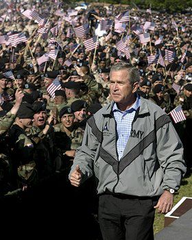 Bush wychwala misję wojsk amerykańskich w Iraku