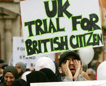Podejrzany o terroryzm Brytyjczyk może być wydany USA