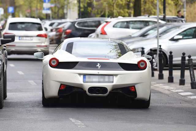 Ewa Chodakowska kupiła Ferrari