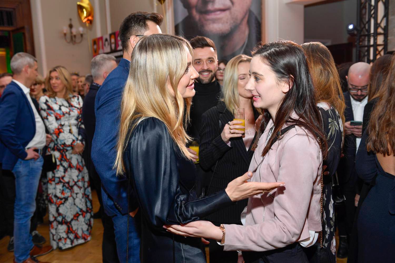 Małgorzata Socha na urodzinach Teatru 6. piętro