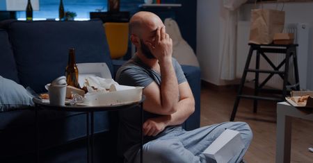 Zmęczenie, wzdęcia, problemy skórne? Sygnały, że czas na zmianę diety