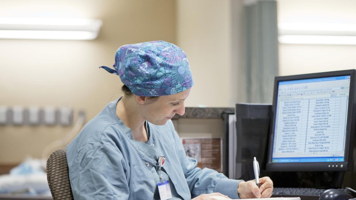 Sąd odrzuca skargi szpitali. Tyle muszą zapłacić pielęgniarkom