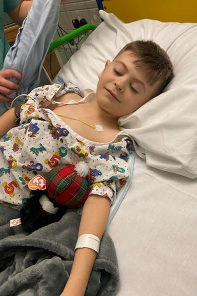 7-letni chłopiec czeka na przeszczep serca