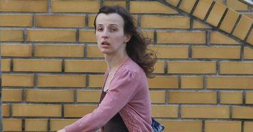 Kamila Łapicka porzuciła żałobną czerń
