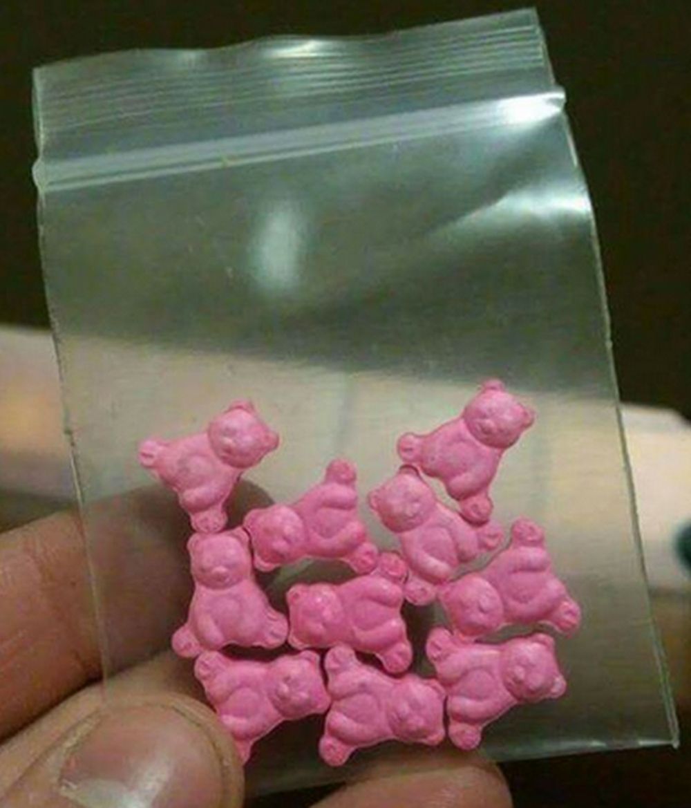 Wyglądem przypominają cukierki, w rzeczywistości to narkotyki