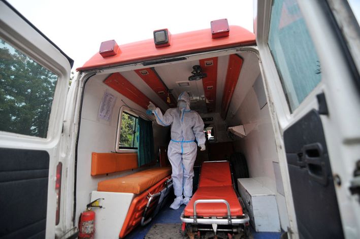 W połowie lutego może być 60 tys. zakażeń dziennie
