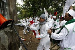 Demonstracja przed ambasadą USA w Dżakarcie