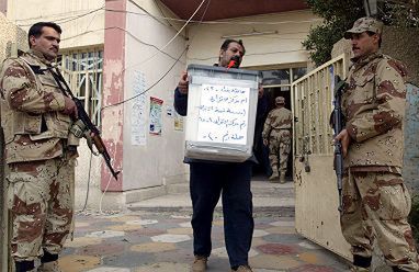 Frekwencja podczas wyborów w Iraku - 70%