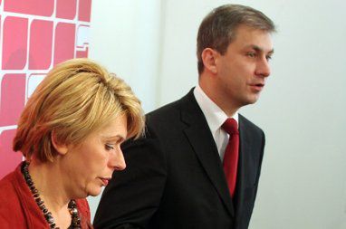 Napieralski: działania rządu szkodzą pozycji Polski w UE