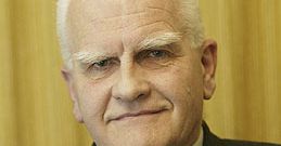 Czego szukamy na kometach? – dr Krzysztof Ziołkowski dla WP