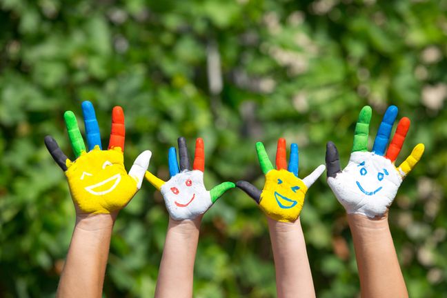 Zabawy ruchowe dla dzieci pomagają w rozwoju psychofizycznym