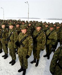 Nawet 6 tys. pracowników zwolni armia