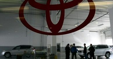 Szef Toyoty przeprasza za motoryzacyjne buble