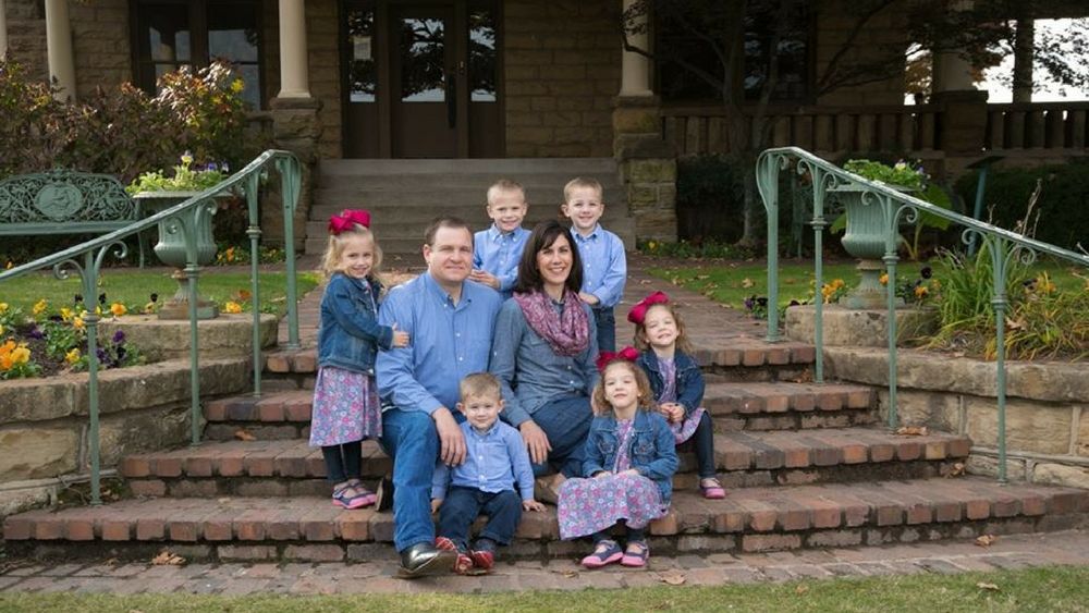 Adoptowali trojaczki. Wkrótce okazało się, że zostaną biologicznymi rodzicami