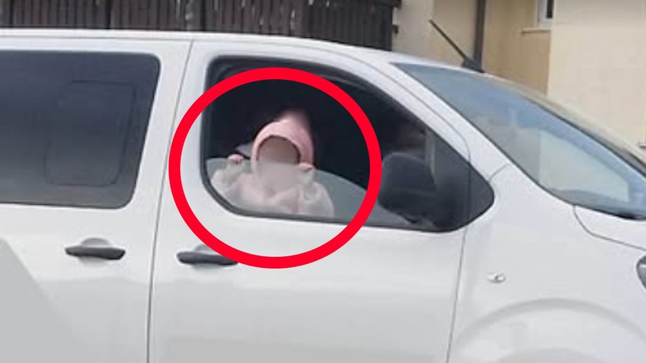 Tak rodzice przewozili dziecko. "Powinni być karani jak za usiłowanie zabójstwa"