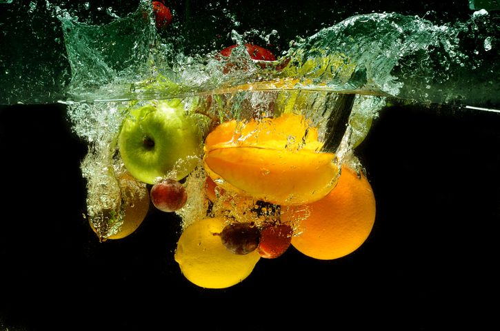 Jak prawidłowo myć owoce i warzywa?