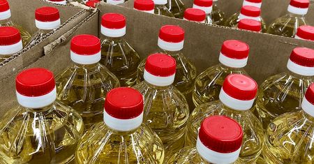 Największe zagrożenie dla wątroby. Polacy sięgają po nie codziennie