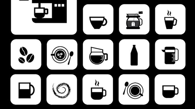 Mała czarna – blaski i cienie