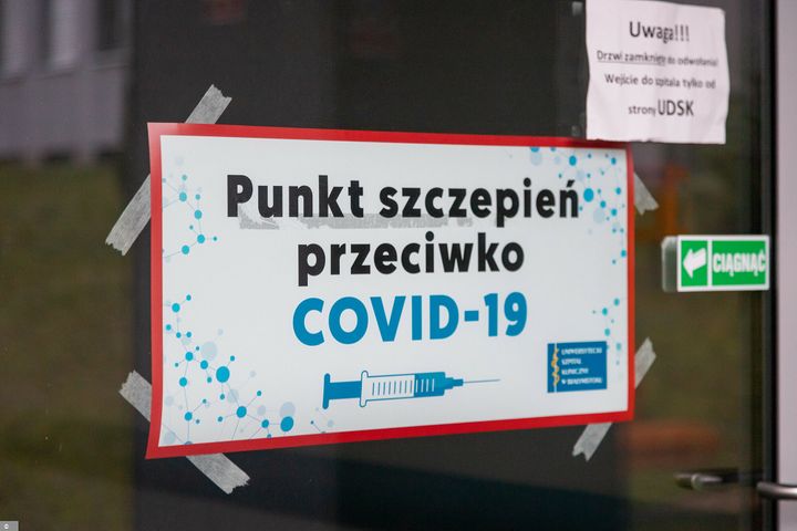 Szczepienia na koronawirusa. Jak działają przeciwciała