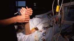 Objawy zbliżającej się śmierci: charakterystyczne zmiany na twarzy i oddechu