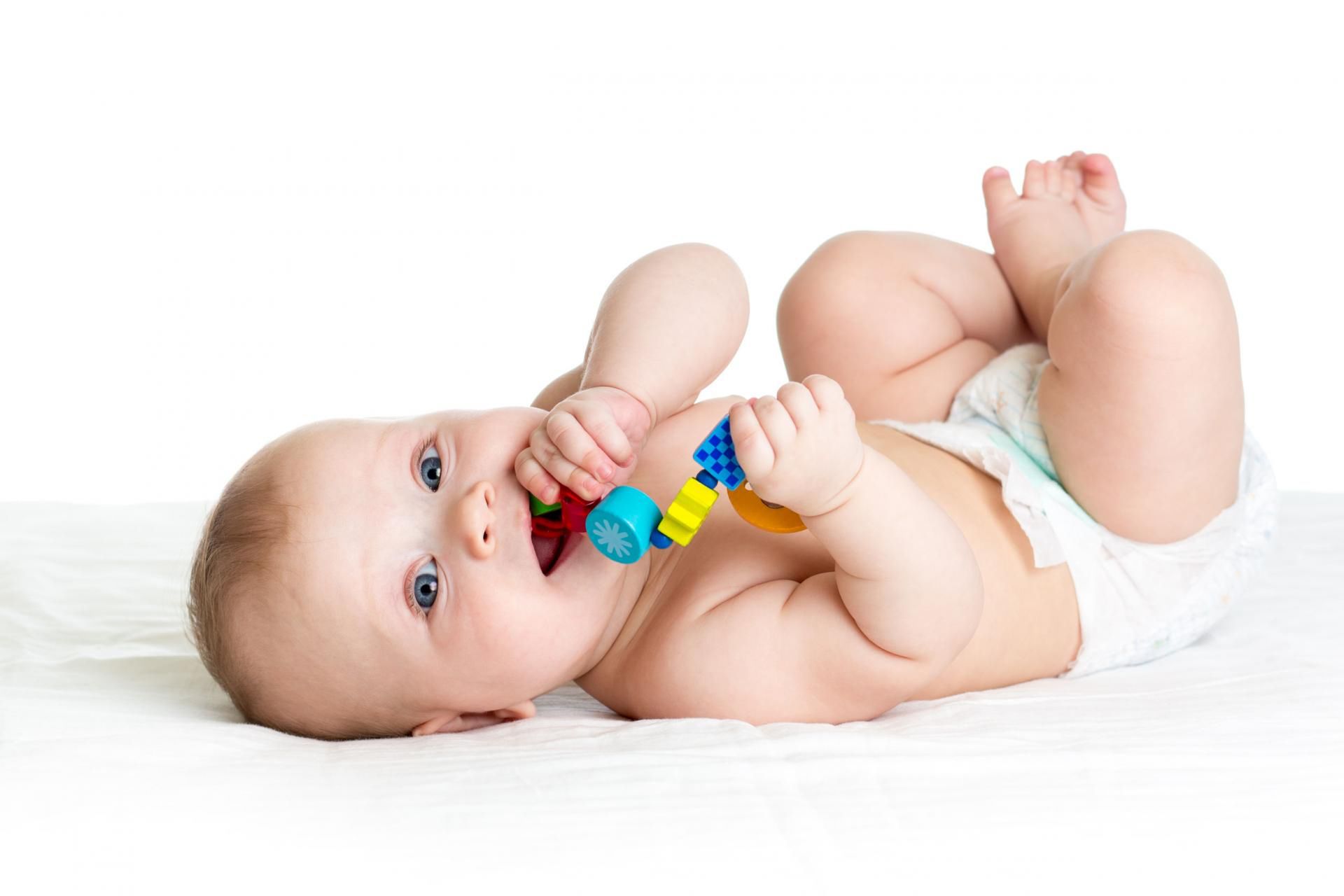 Mleczaki należy czyścić szczoteczką i dbać o odpowiednią dietę dziecka