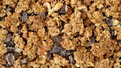 GIS ostrzega przed czekoladową granolą. Może być groźna dla tych osób