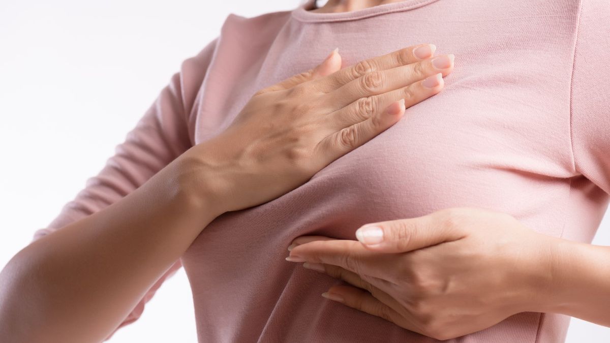 Większość zmian w piersiach, z którymi pacjentki zgłaszają się do lekarza, jest samodzielnie wykrywana w czasie badania palpacyjnego