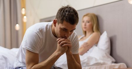 Seksuolog radzi, jak przywrócić pożądanie w związku