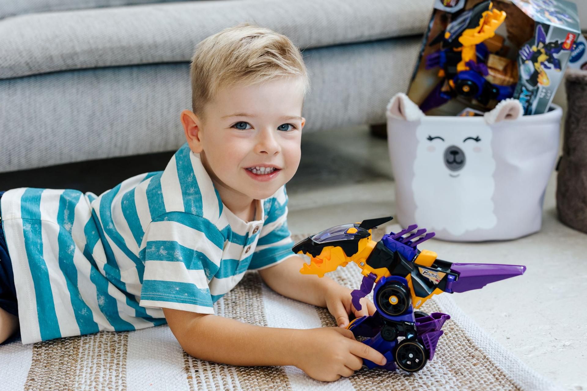 Spinozaur Brutor jest silny i szybki