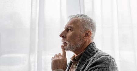 Nowe badania nad chorobą Alzheimera. Naukowcy wskazują na nieznane dotąd źródło problemu