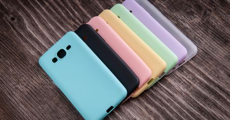 Uważaj podczas wyboru etui na telefon. Toksyczne związki w niektórych produktach