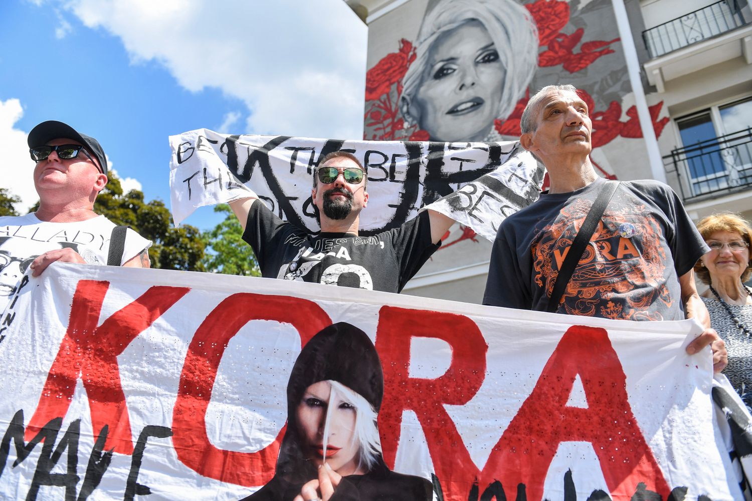 Odsłonięcie muralu Kory w Warszawie