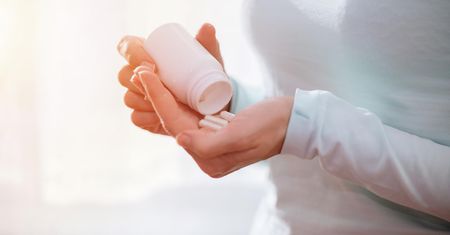 Suplementacja cynku szkodzi, zamiast pomagać? Może prowadzić do niedoboru ważnego pierwiastka