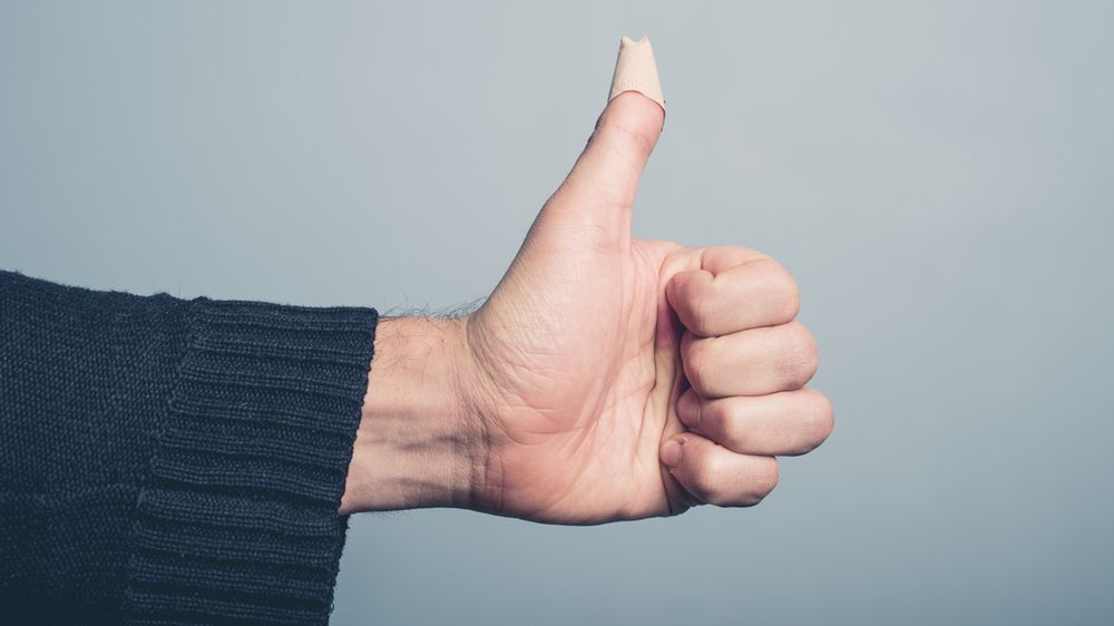 Zastrzał palca to zapalenie w obrębie ręki.