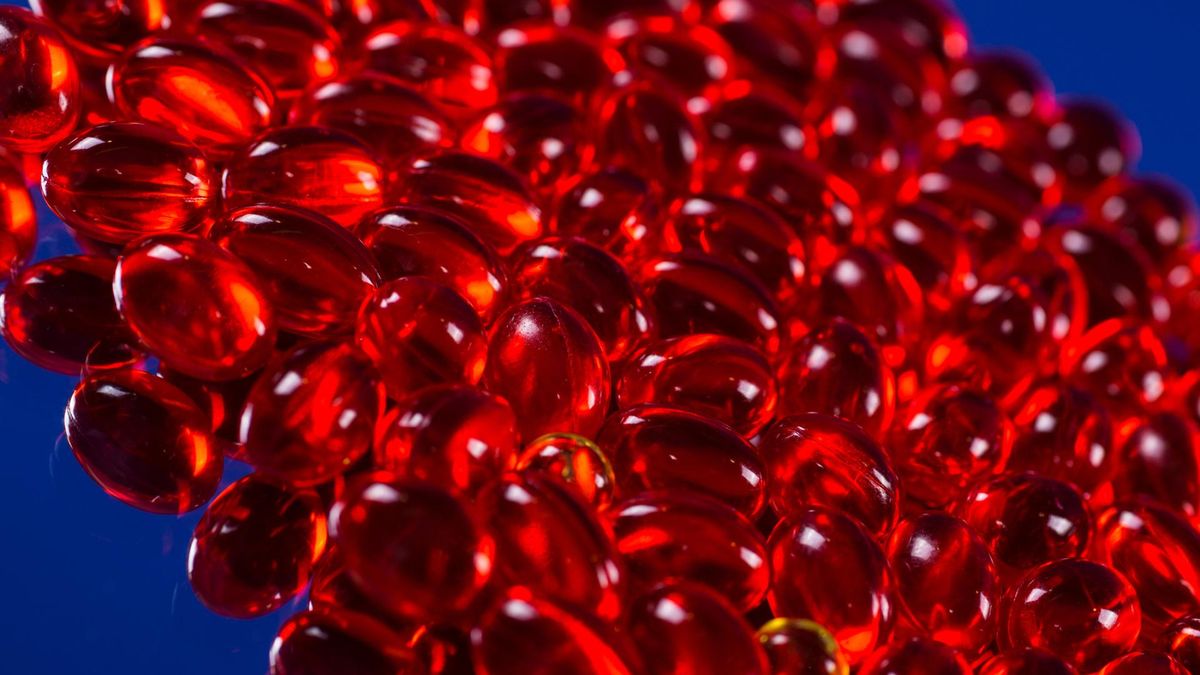 Uwaga na witaminę A. Nadmiar wykańcza wątrobę, kości, stawy