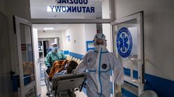 Już nie zaburzenia węchu. Tak atakują nowe warianty