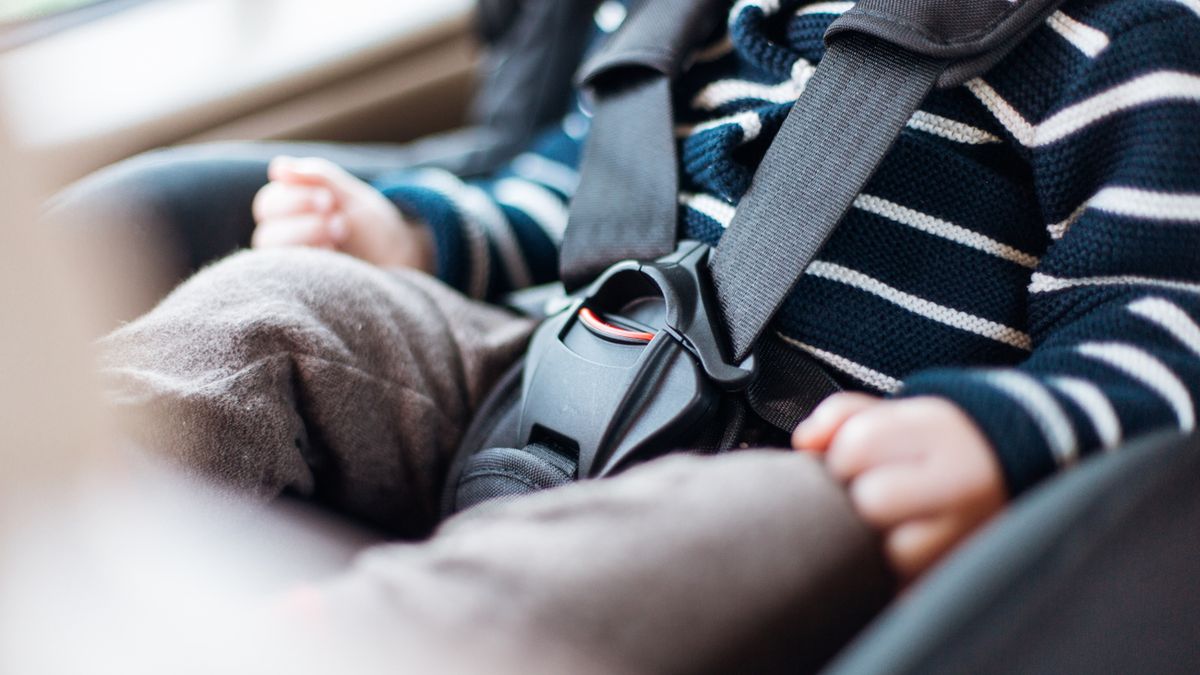 Asfiksja pozycyjna może zagrażać niemowlakom w źle dobranych fotelikach