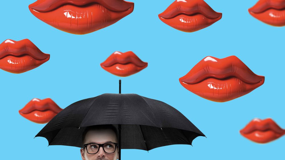 Może minąć nawet kilka tygodni, zanim pojawią się pierwsze objawy mononukleozy