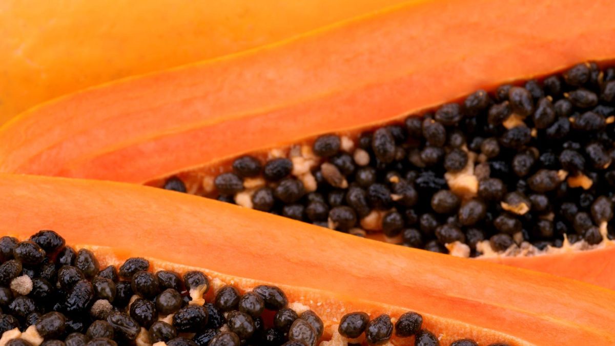 W papai znajdziemy enzymy, które wykazują działanie przeciwzapalne.