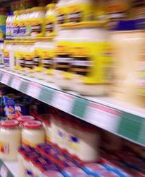 Żabka omija zakaz pracy w święta